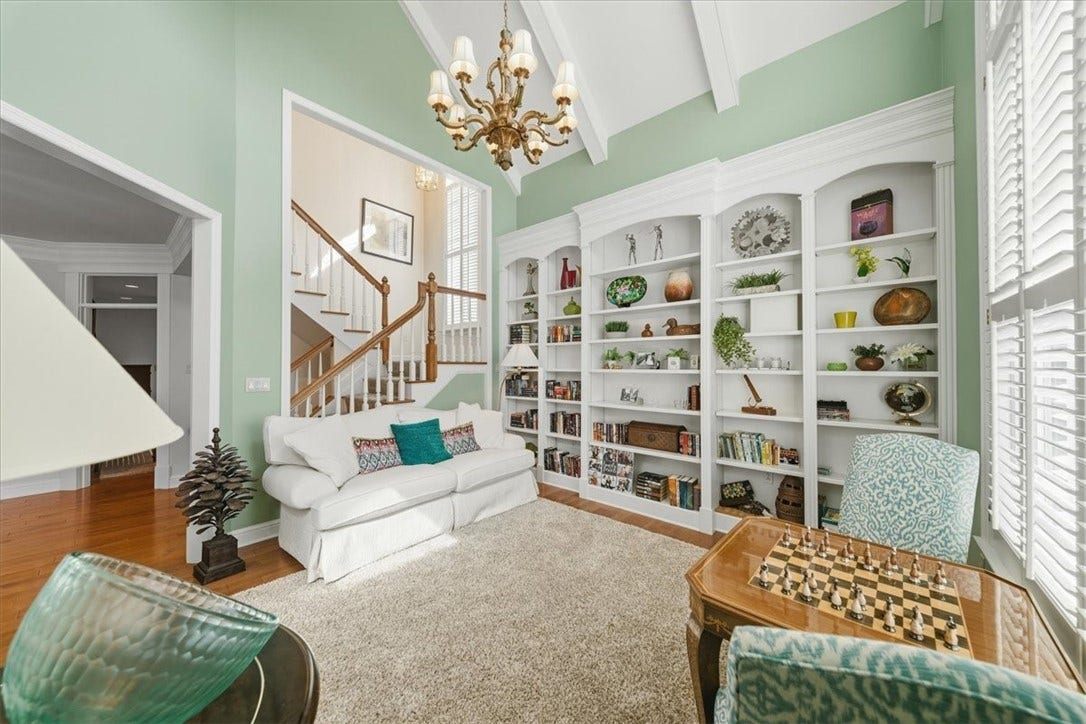 139 Sebago Lake Drive, Sewickley, PA 15143