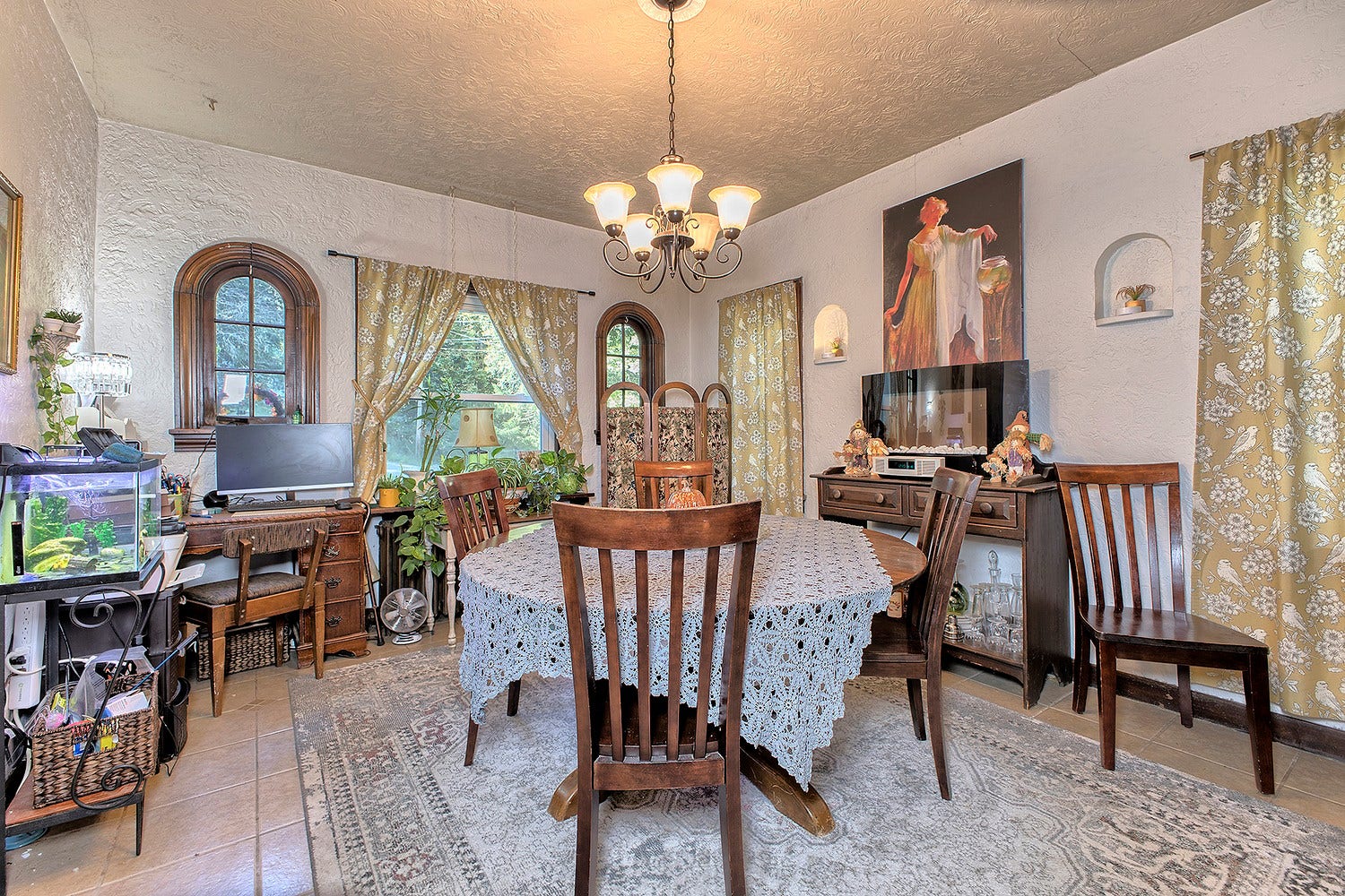 309 Dorothy Louise Drive, Jeannette, PA 15644