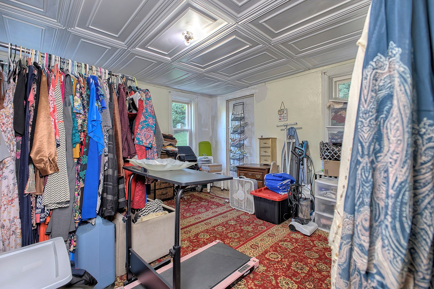 309 Dorothy Louise Drive, Jeannette, PA 15644