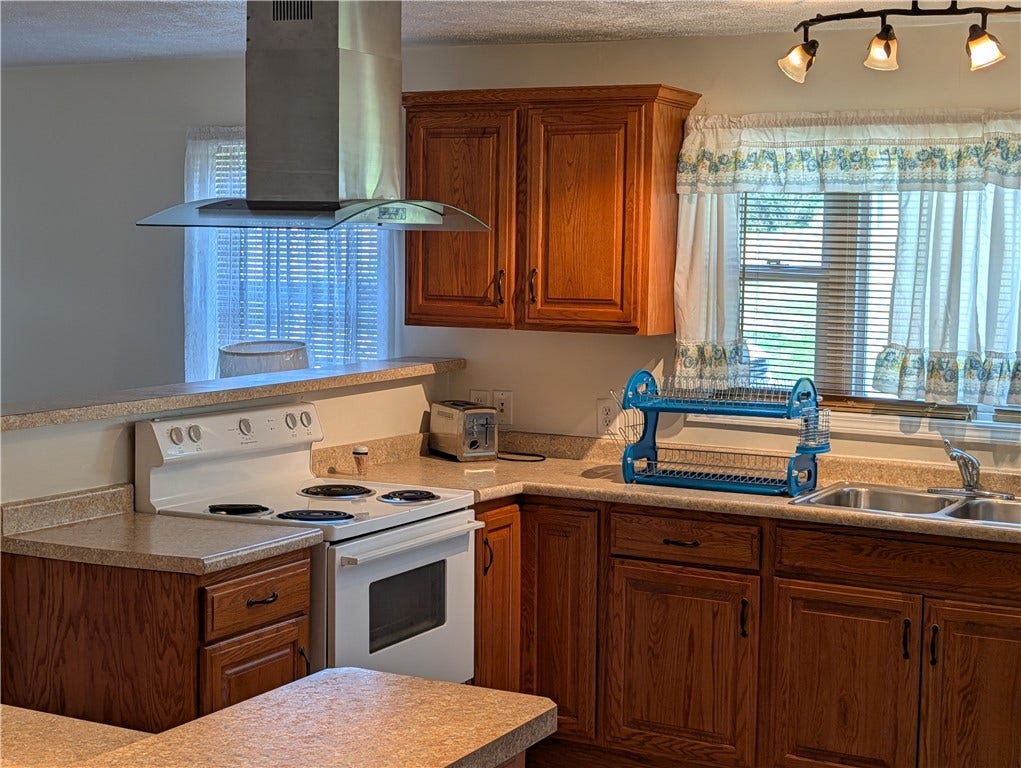 345 THORNTON  RD, Brownsville, PA 15417