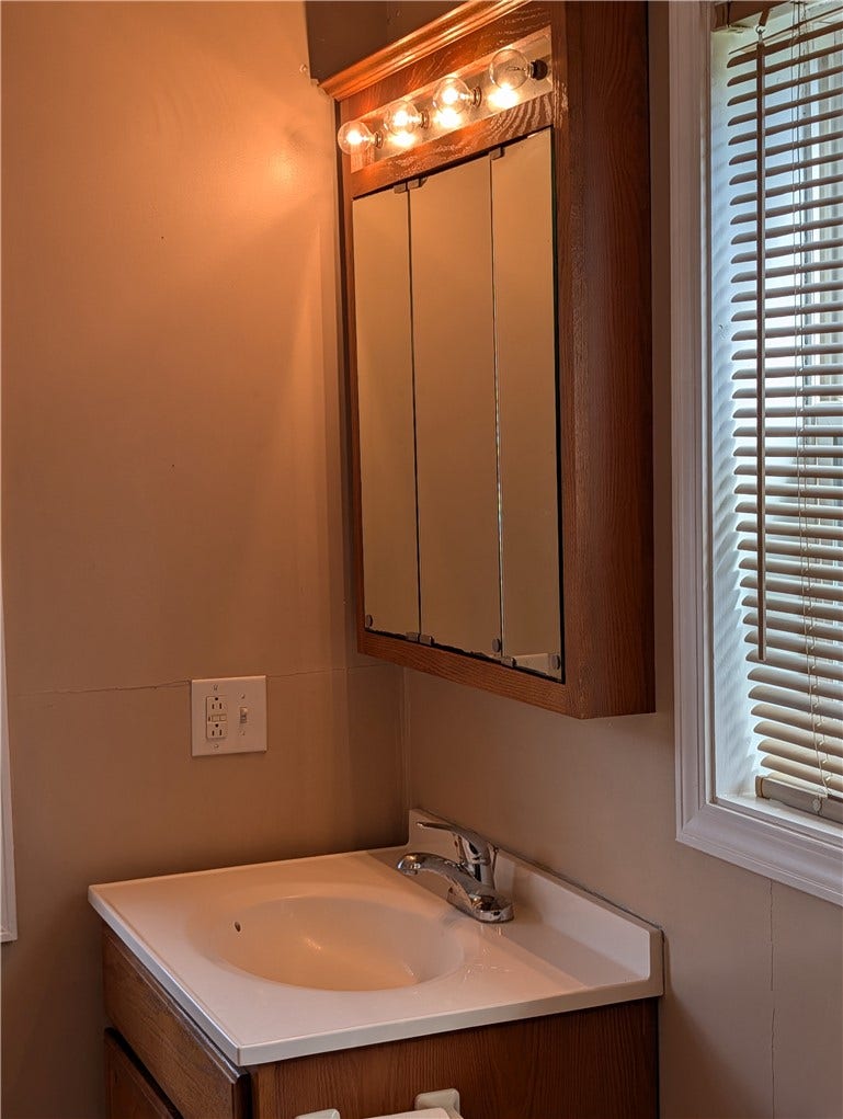 345 THORNTON  RD, Brownsville, PA 15417