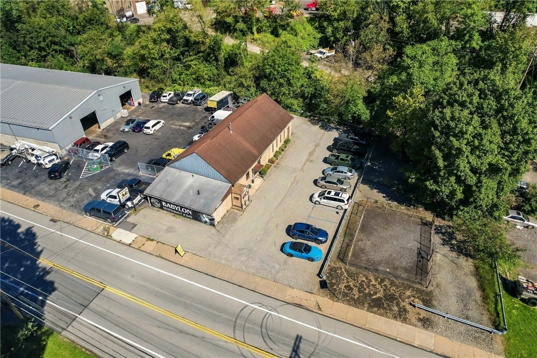 879 Forest Avenue, Pittsburgh, PA 15120 Aerial View / Surrounding Area