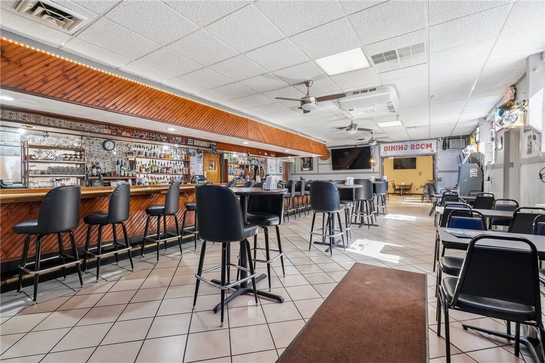 879 Forest Avenue, Pittsburgh, PA 15120 Bar Area Seating and Layout