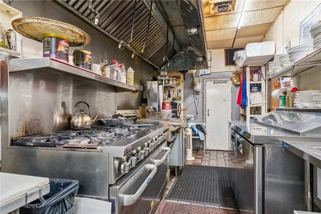 879 Forest Avenue, Pittsburgh, PA 15120 Commercial Kitchen Cook Line