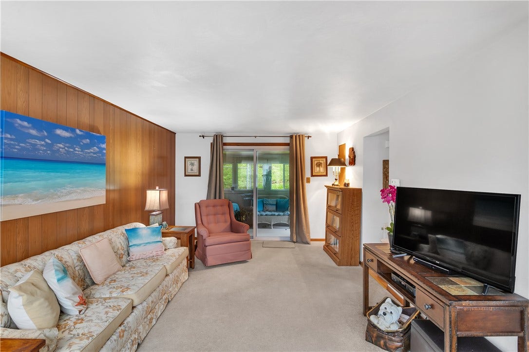 1114 Mcknight Dr, Bethel Park, PA 15102