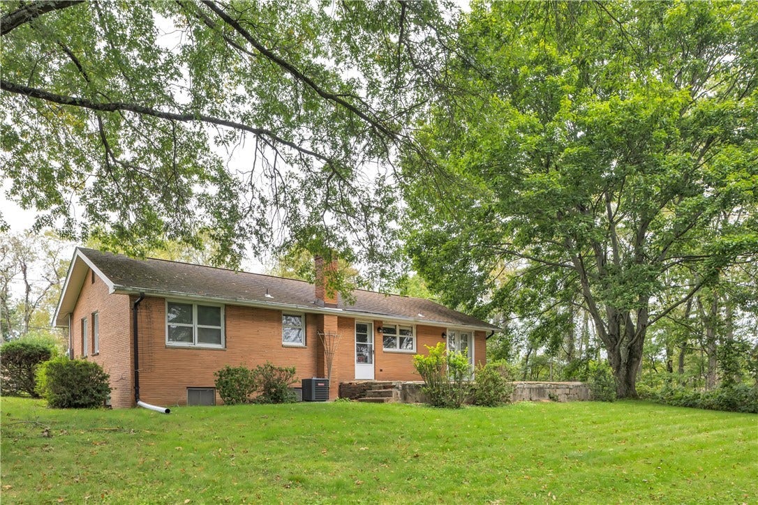771 Kimlyn Avenue, Irwin, PA 15642