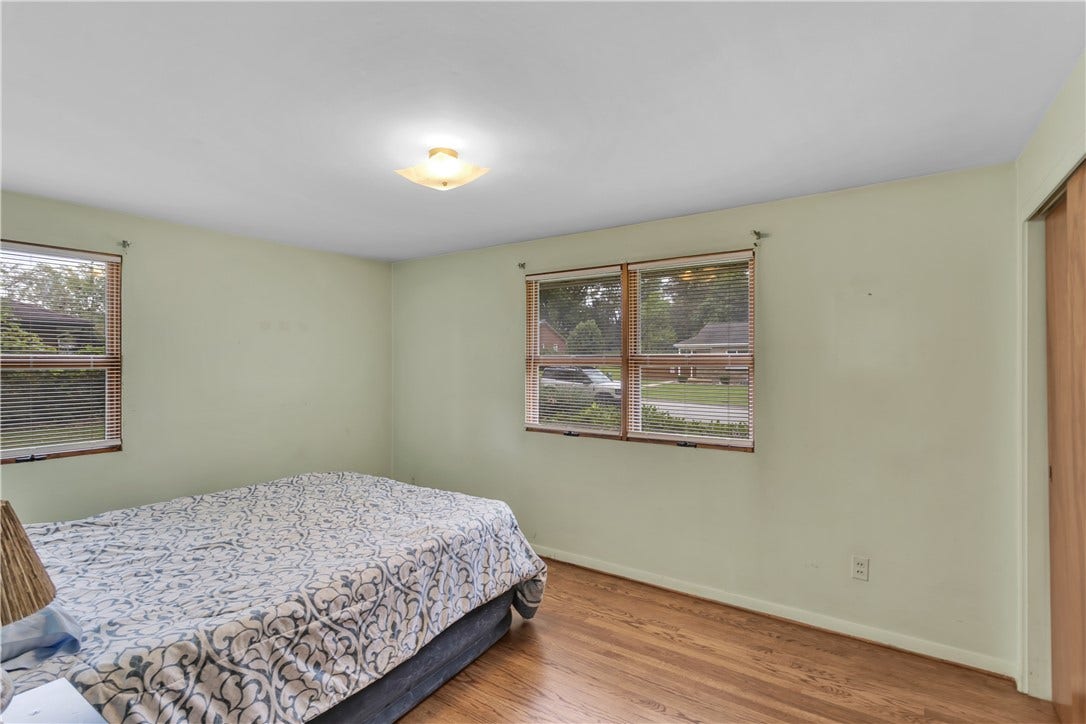 771 Kimlyn Avenue, Irwin, PA 15642
