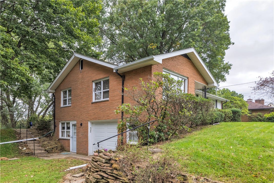 771 Kimlyn Avenue, Irwin, PA 15642