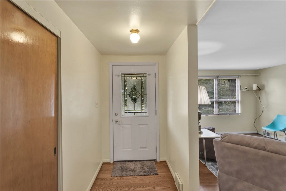 771 Kimlyn Avenue, Irwin, PA 15642