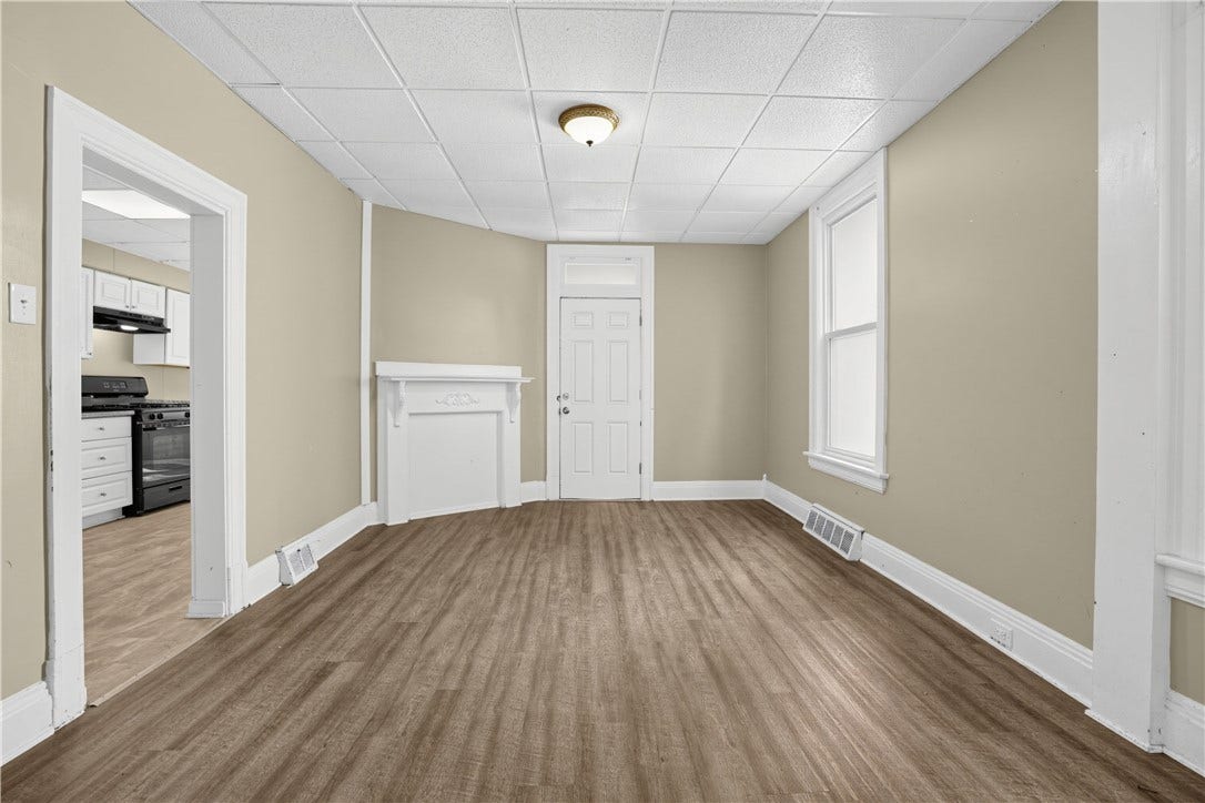 645 Tingley Ave, Pittsburgh, PA 15202 645 Tingley Ave, Pittsburgh, PA 15202
