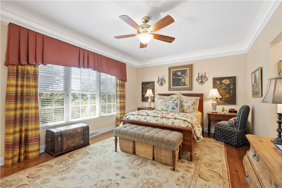 1005 Skyline Drive, Canonsburg, PA 15317