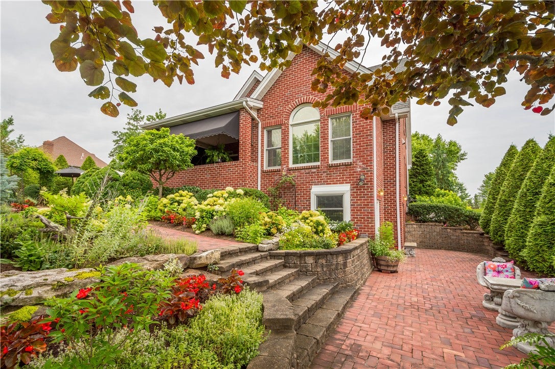 1005 Skyline Drive, Canonsburg, PA 15317