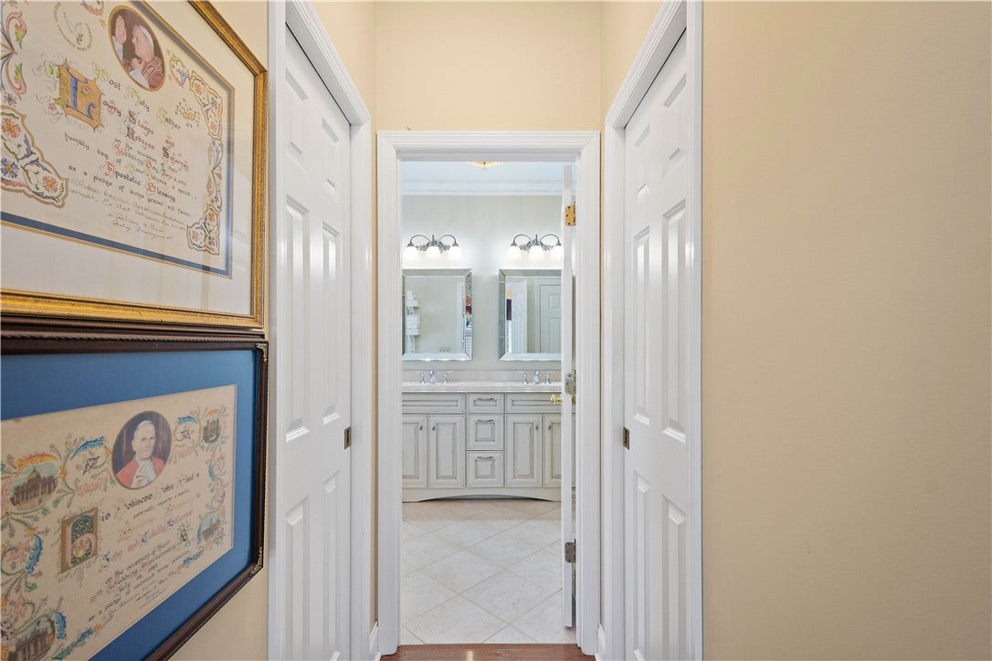 1005 Skyline Drive, Canonsburg, PA 15317