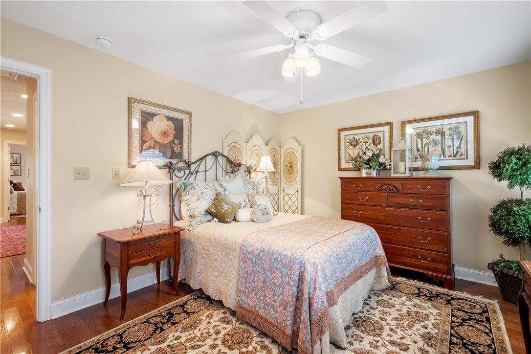 1005 Skyline Drive, Canonsburg, PA 15317
