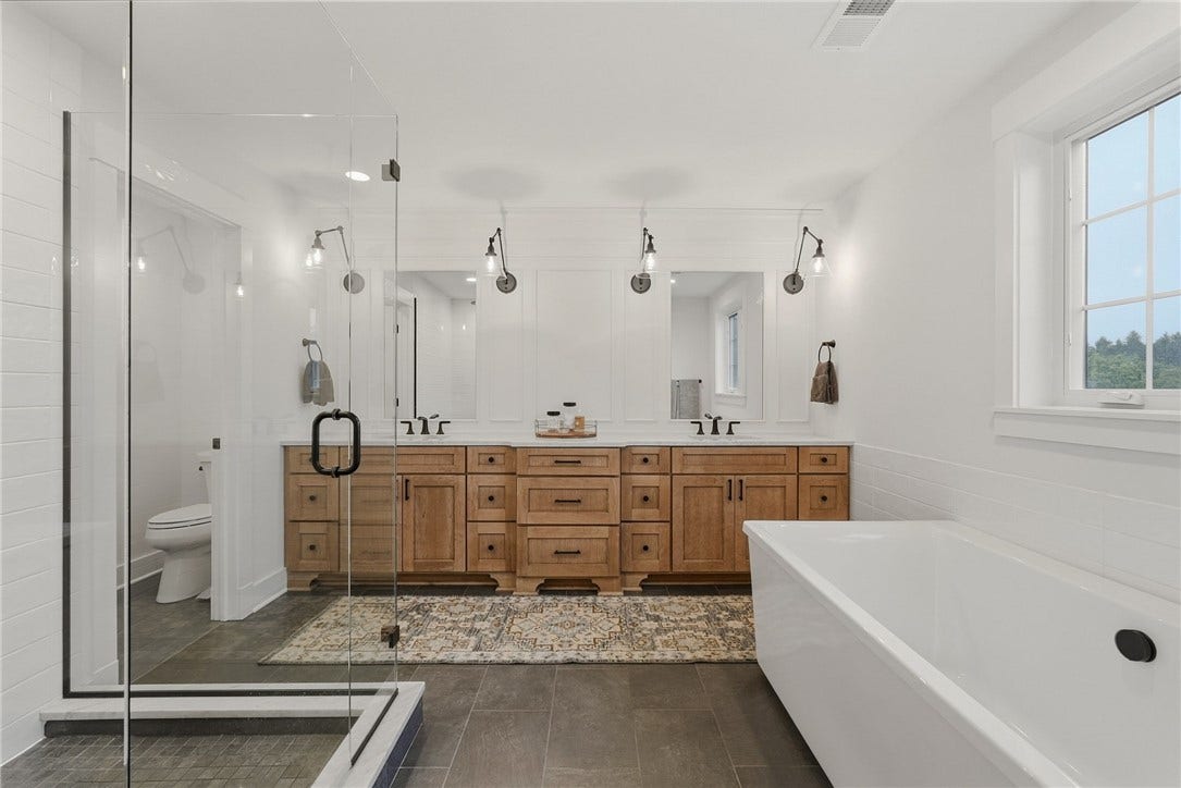 2014 Cherry Rd, Gibsonia, PA 15044