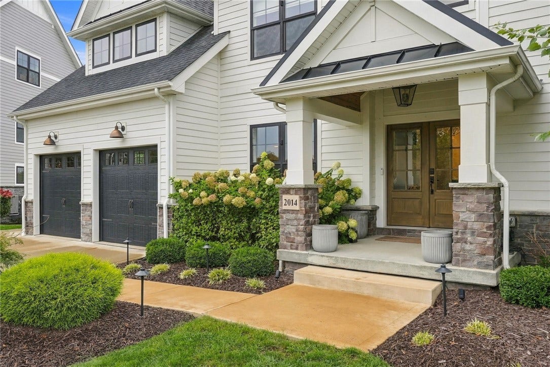 2014 Cherry Rd, Gibsonia, PA 15044