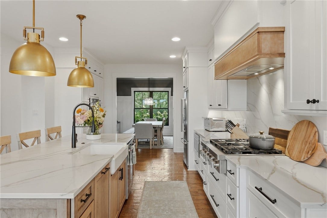 2014 Cherry Rd, Gibsonia, PA 15044