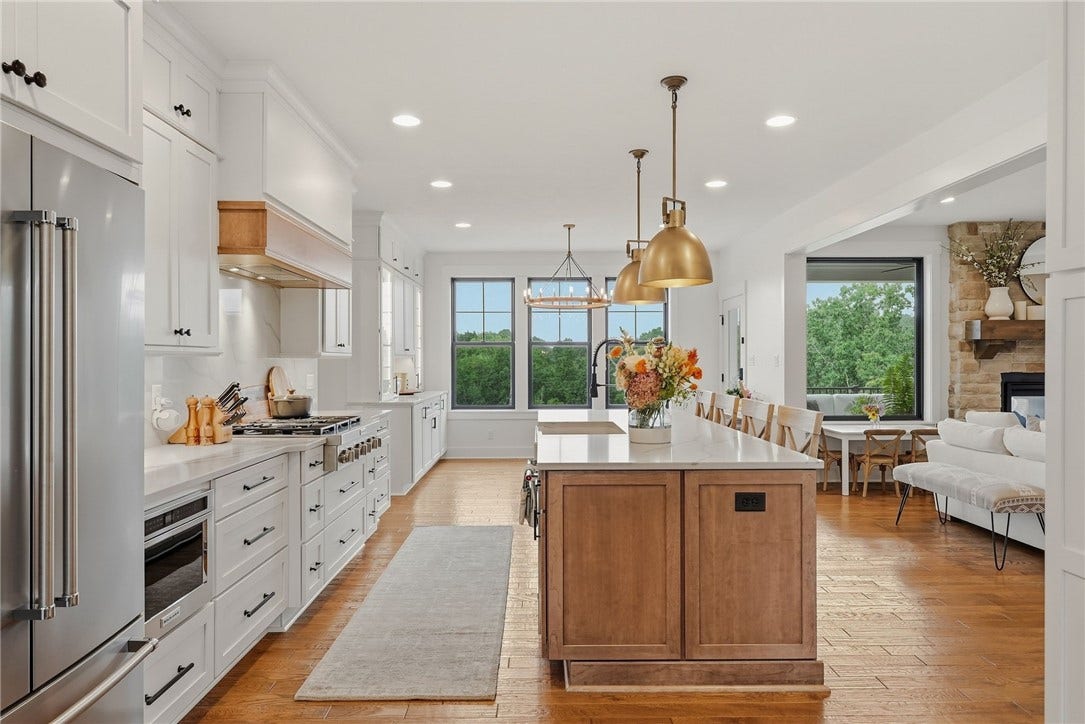 2014 Cherry Rd, Gibsonia, PA 15044