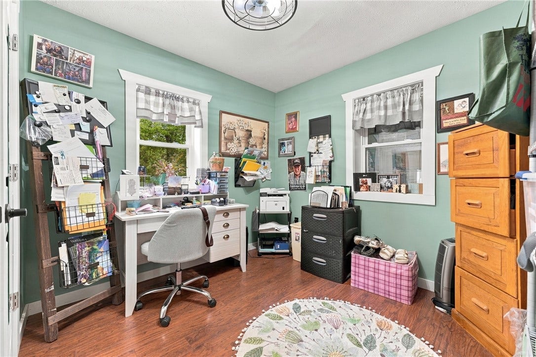 309 Bombishi Rd, Utica, PA 16362