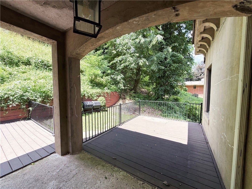 4323 Andover Terrace, Pittsburgh, PA 15213 4323 Andover Terrace, Pittsburgh, PA 15213
