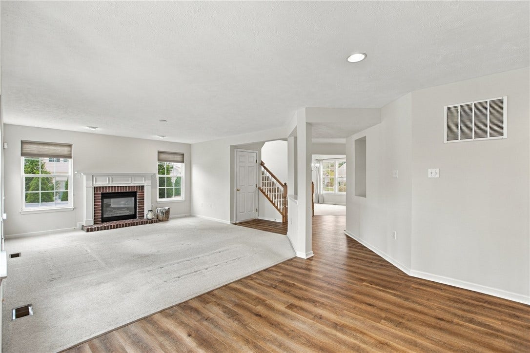 4202 Remington Dr, South Park, PA 15129
