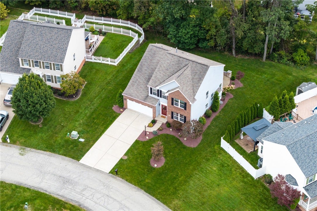 4202 Remington Dr, South Park, PA 15129