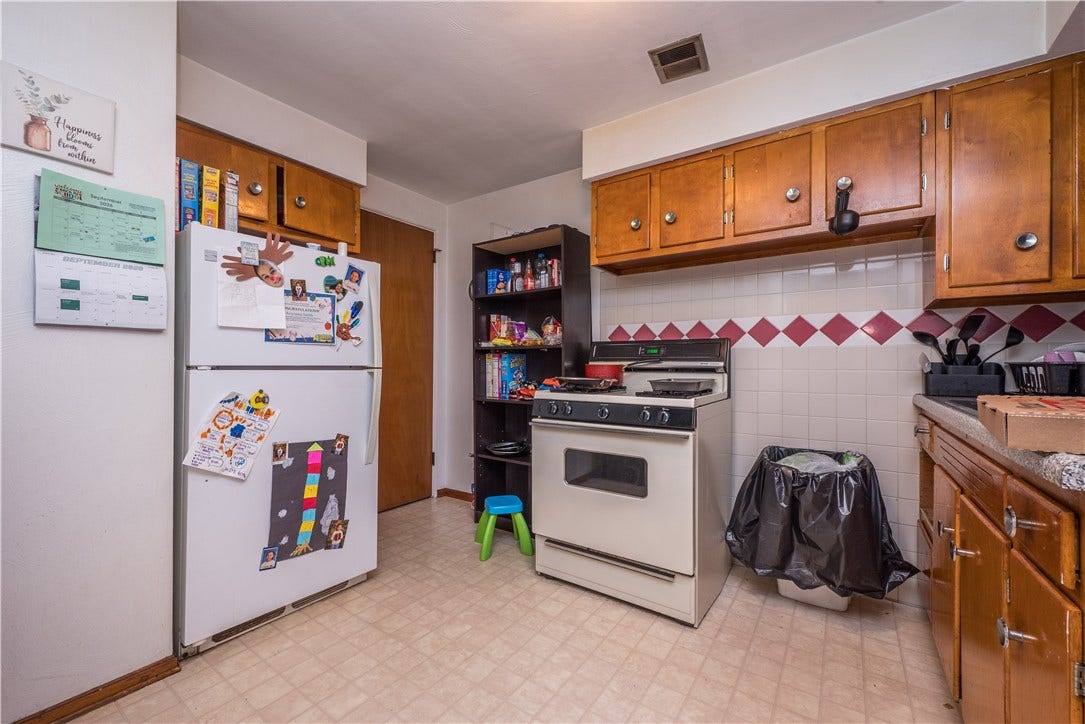 350 Overbrook Blvd, Pittsburgh, PA 15210 350 Overbrook Blvd, Pittsburgh, PA 15210