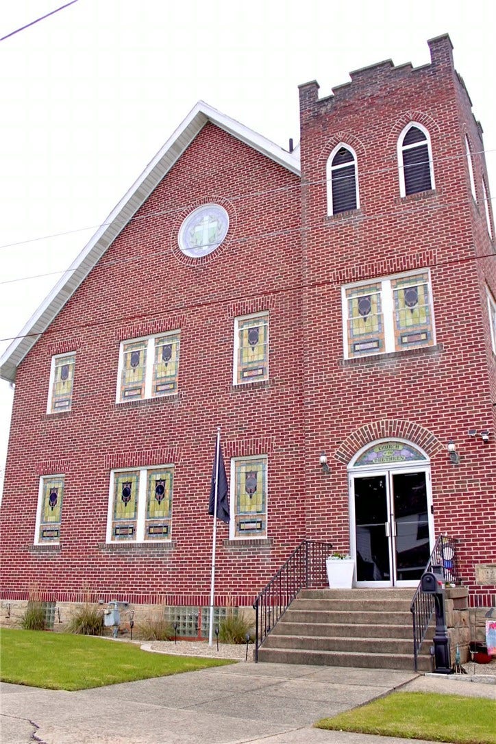 1100 VINE ST, Connellsville, PA 15425