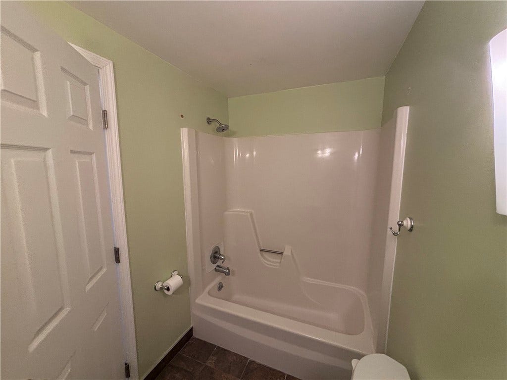 Hall full bath
