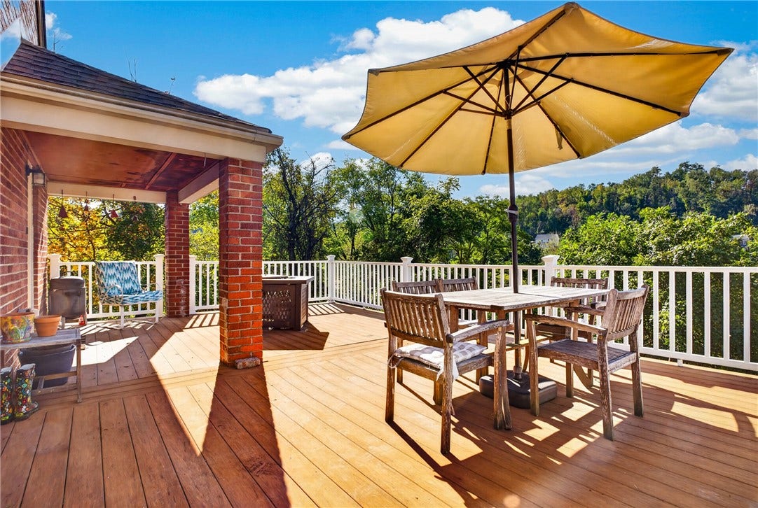 1204 Robbins St, Pittsburgh, PA 15236 1204 Robbins St, Pittsburgh, PA 15236