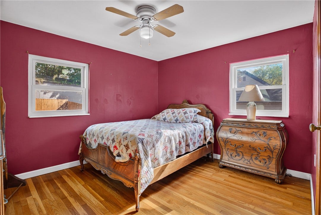 1204 Robbins St, Pittsburgh, PA 15236 1204 Robbins St, Pittsburgh, PA 15236