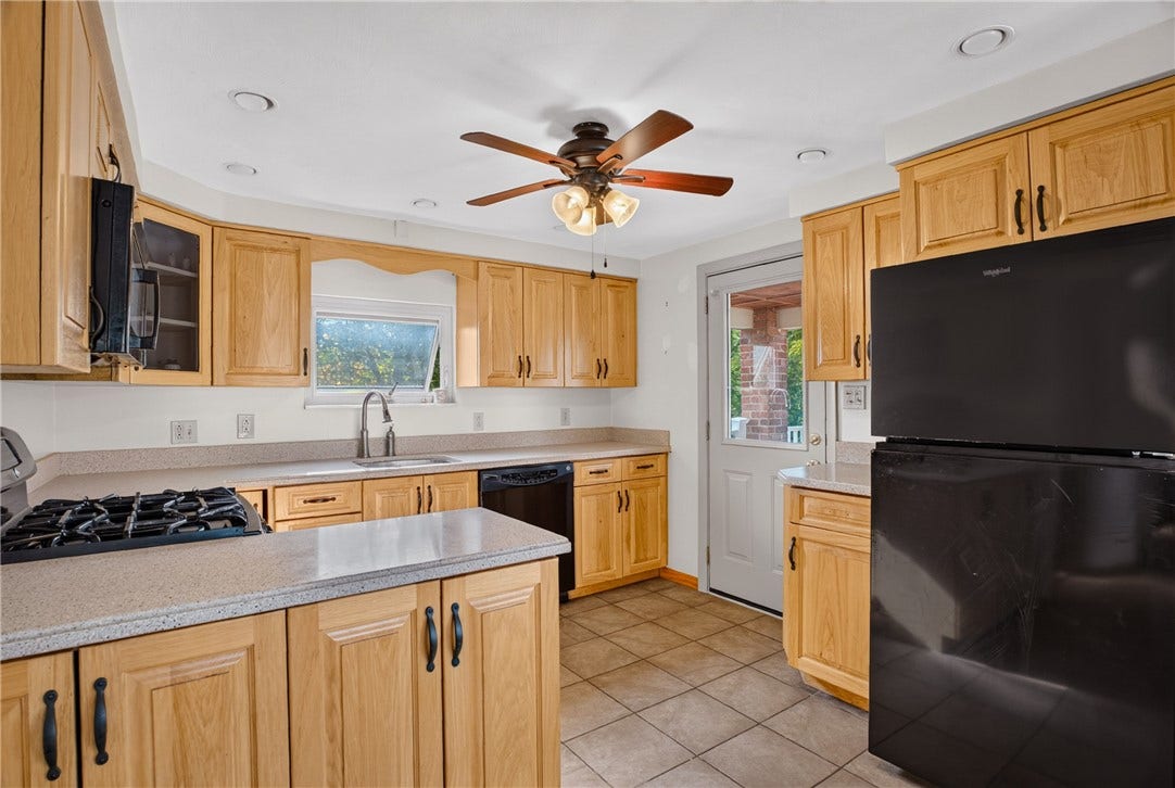 1204 Robbins St, Pittsburgh, PA 15236 1204 Robbins St, Pittsburgh, PA 15236