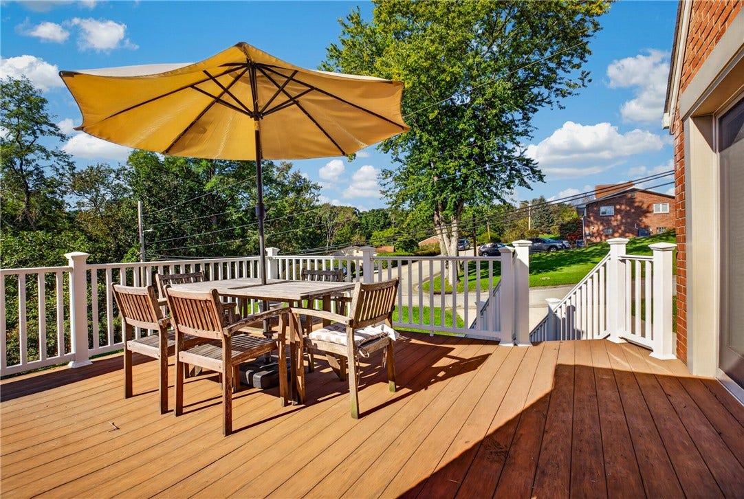 1204 Robbins St, Pittsburgh, PA 15236 1204 Robbins St, Pittsburgh, PA 15236