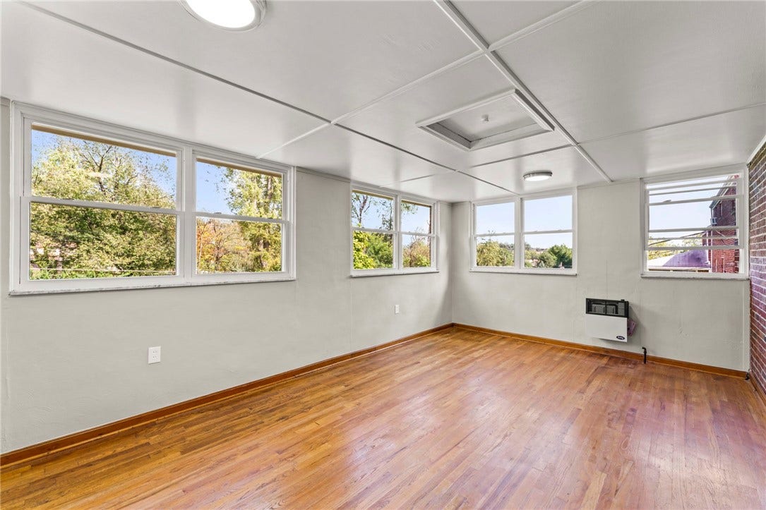3311 Wallace Drive, Pittsburgh, PA 15227