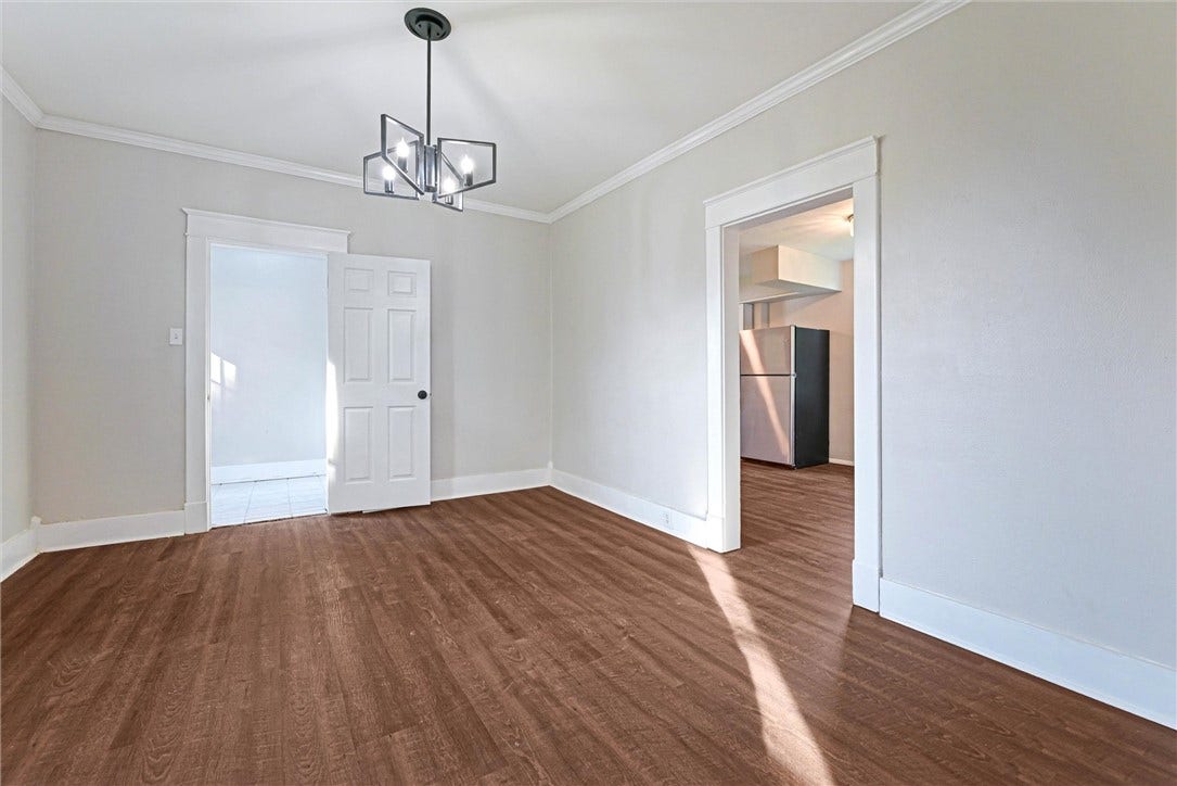 864 Clay Pike, North Huntingdon, PA 15642