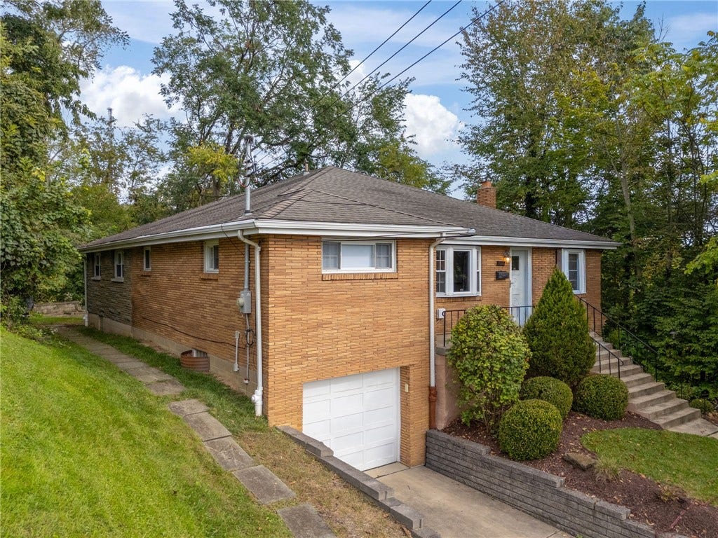 1808 Woodcove Pl, Pittsburgh, PA 15216 1808 Woodcove Pl, Pittsburgh, PA 15216