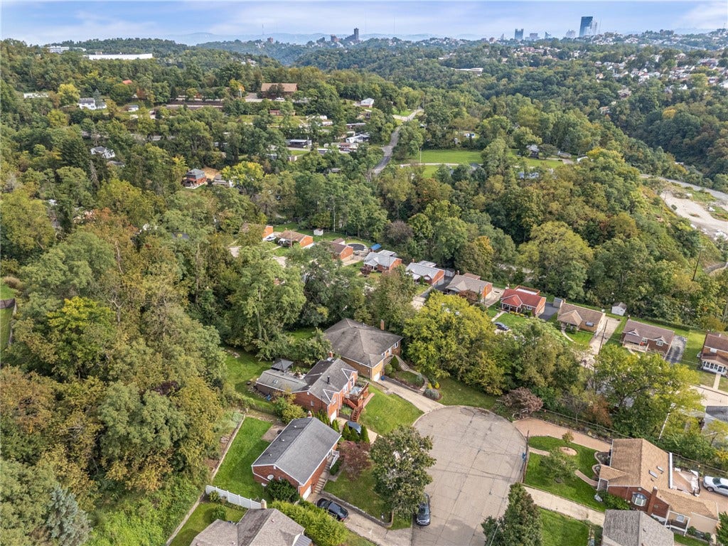 1808 Woodcove Pl, Pittsburgh, PA 15216 1808 Woodcove Pl, Pittsburgh, PA 15216