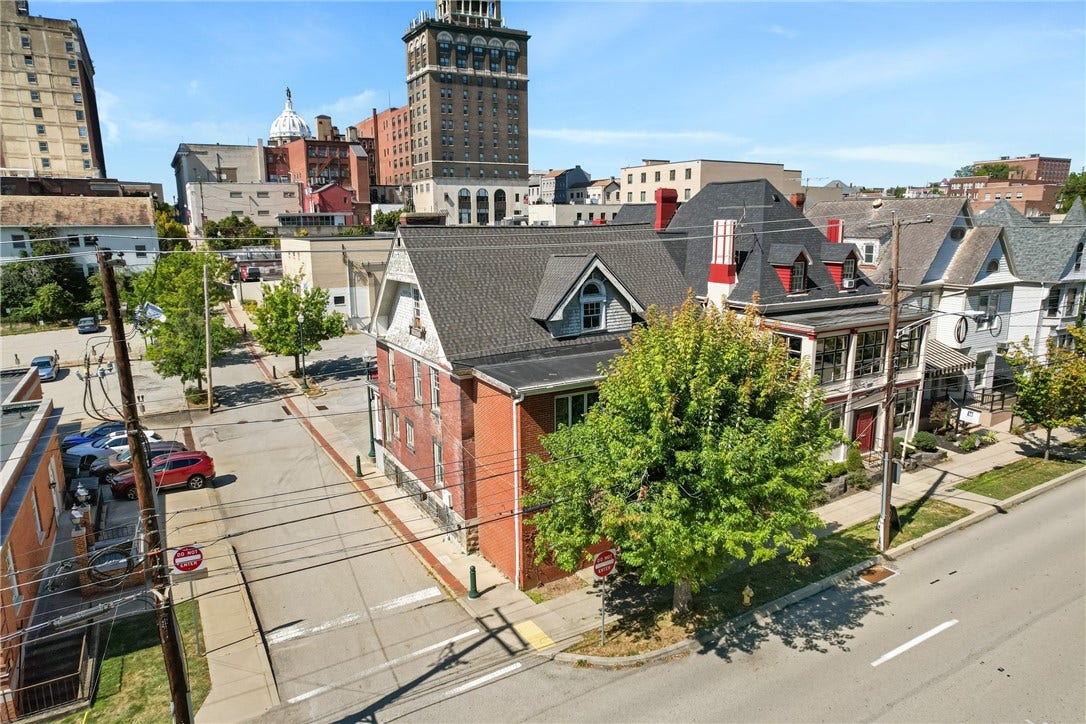 27 S College Street, Washington, PA 15301