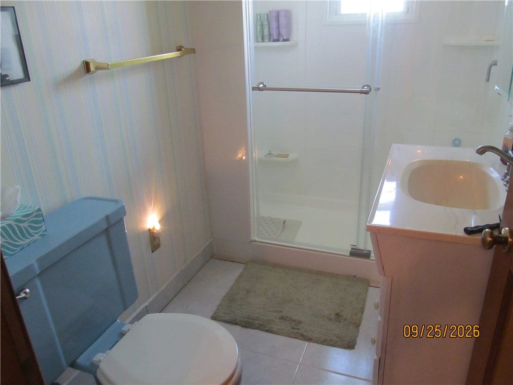 1522 Broad Street, Greensburg, PA 15601