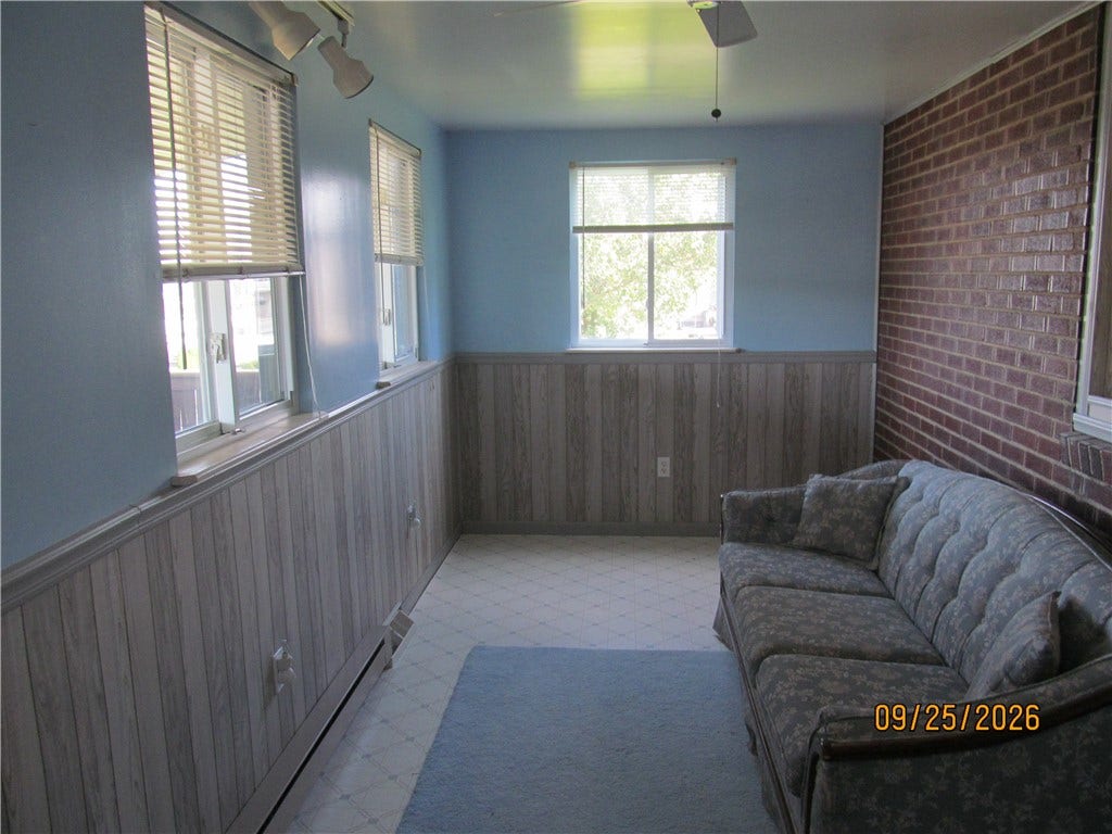 1522 Broad Street, Greensburg, PA 15601