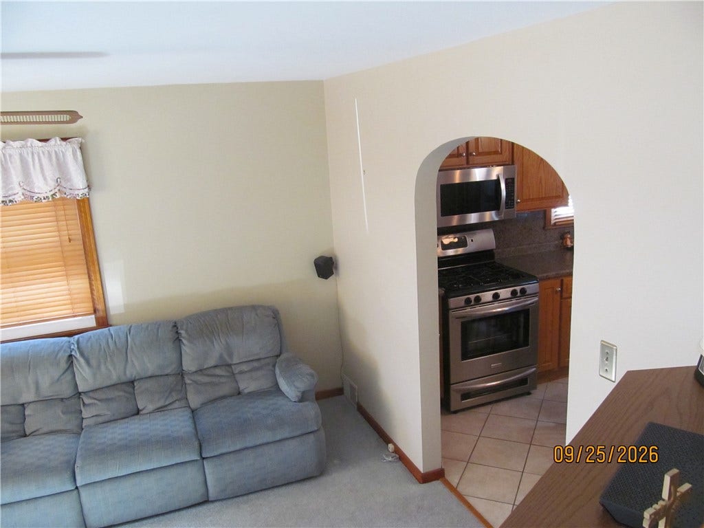 1522 Broad Street, Greensburg, PA 15601