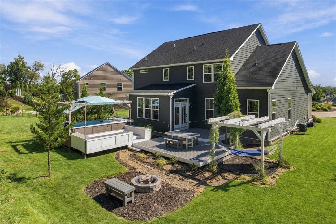 1763 Stevensan Drive, Sewickley, PA 15143