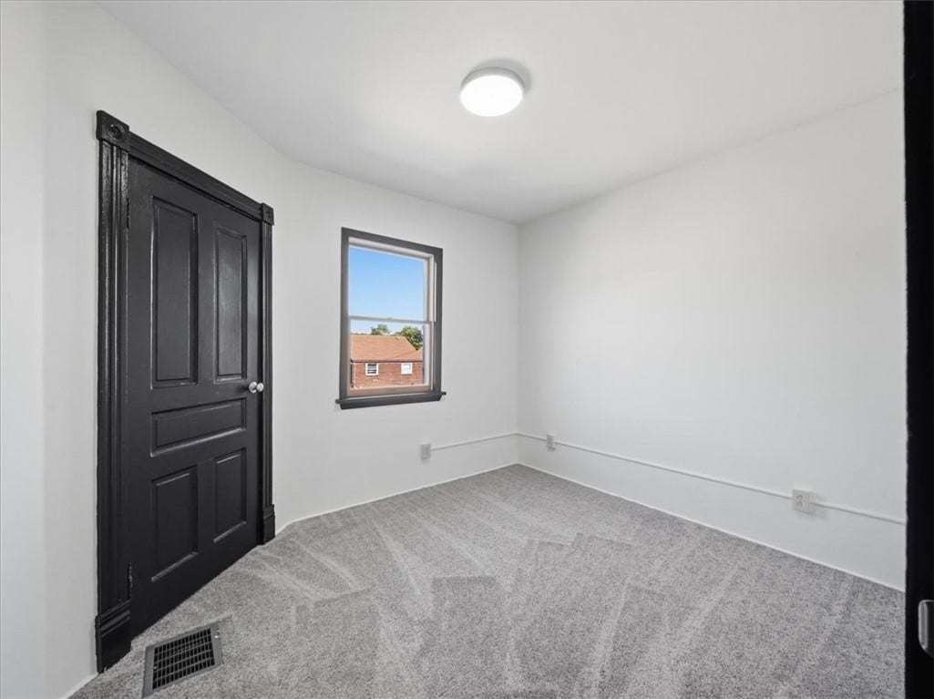 320 Raymond St, Pittsburgh, PA 15218 320 Raymond St, Pittsburgh, PA 15218