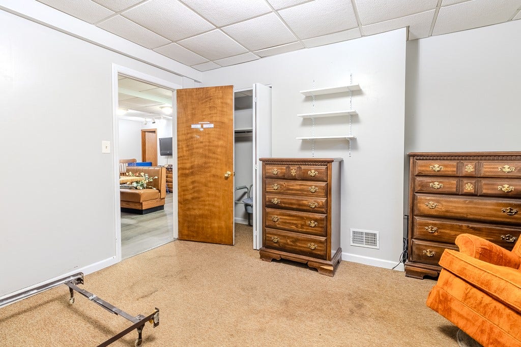 501 Alexandria St, Latrobe, PA 15650