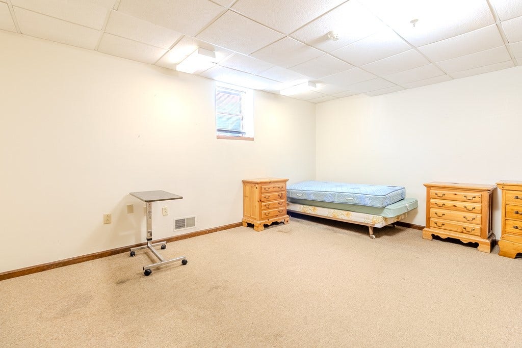 501 Alexandria St, Latrobe, PA 15650