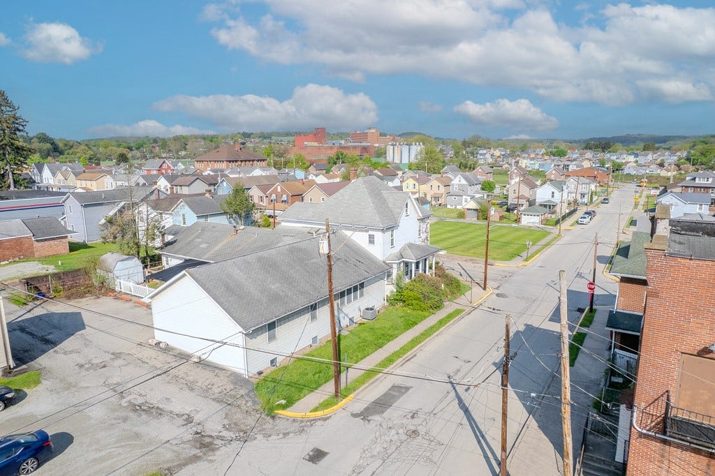 501 Alexandria St, Latrobe, PA 15650