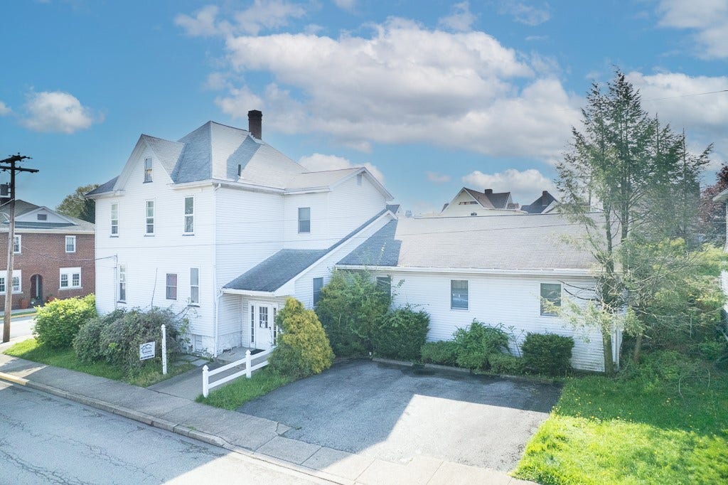 501 Alexandria St, Latrobe, PA 15650