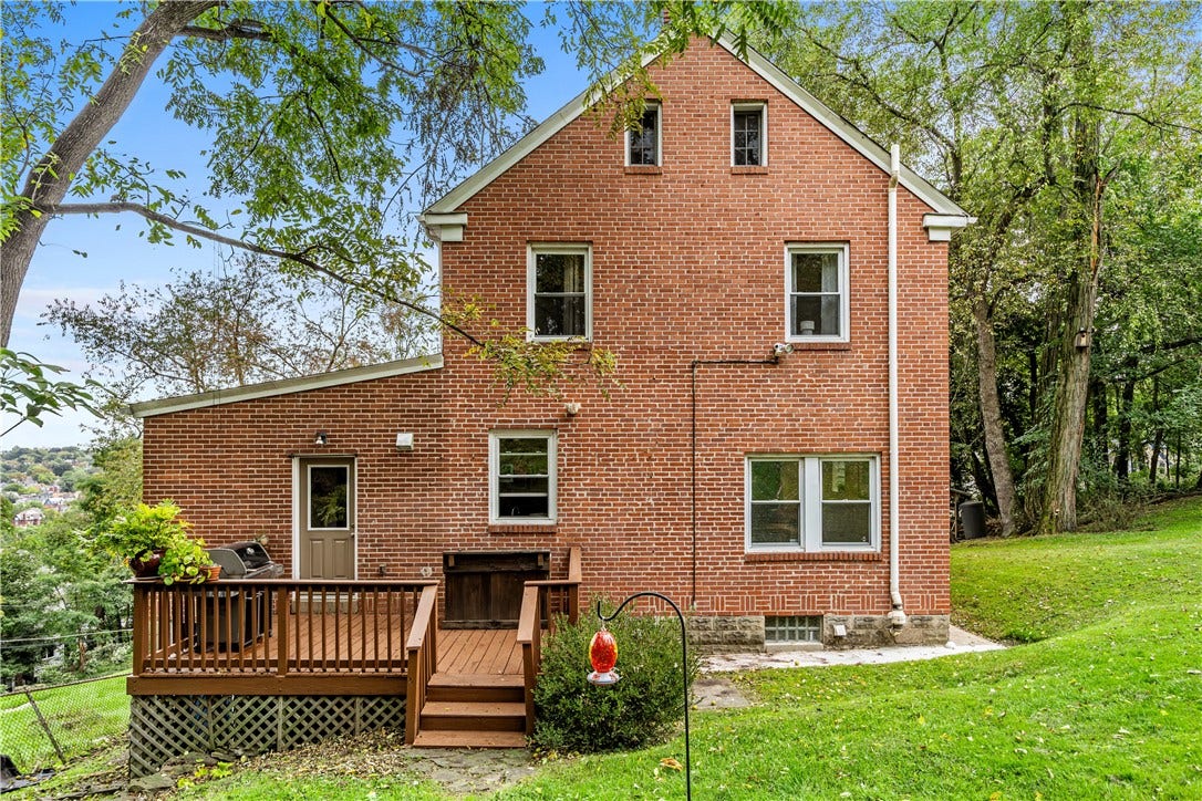 539 N Fairmount St, Pittsburgh, PA 15206