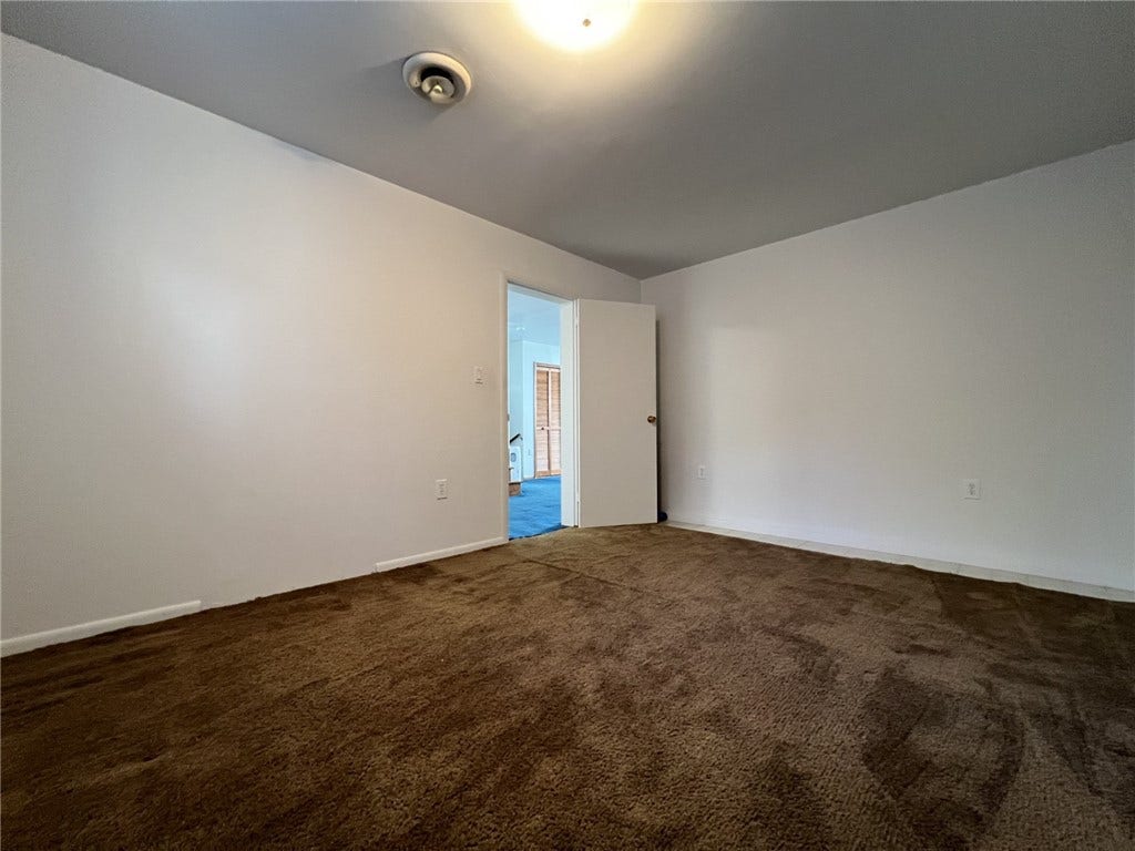 13 Dearth Ln, Uniontown, PA 15401