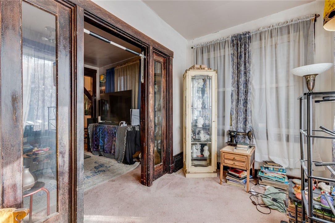 2836 W Liberty Ave, Pittsburgh, PA 15216 2836 W Liberty Ave, Pittsburgh, PA 15216